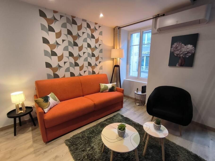 Апартаменты T2 -55M2- Elegant Et Chaleureux Монбризон Экстерьер фото