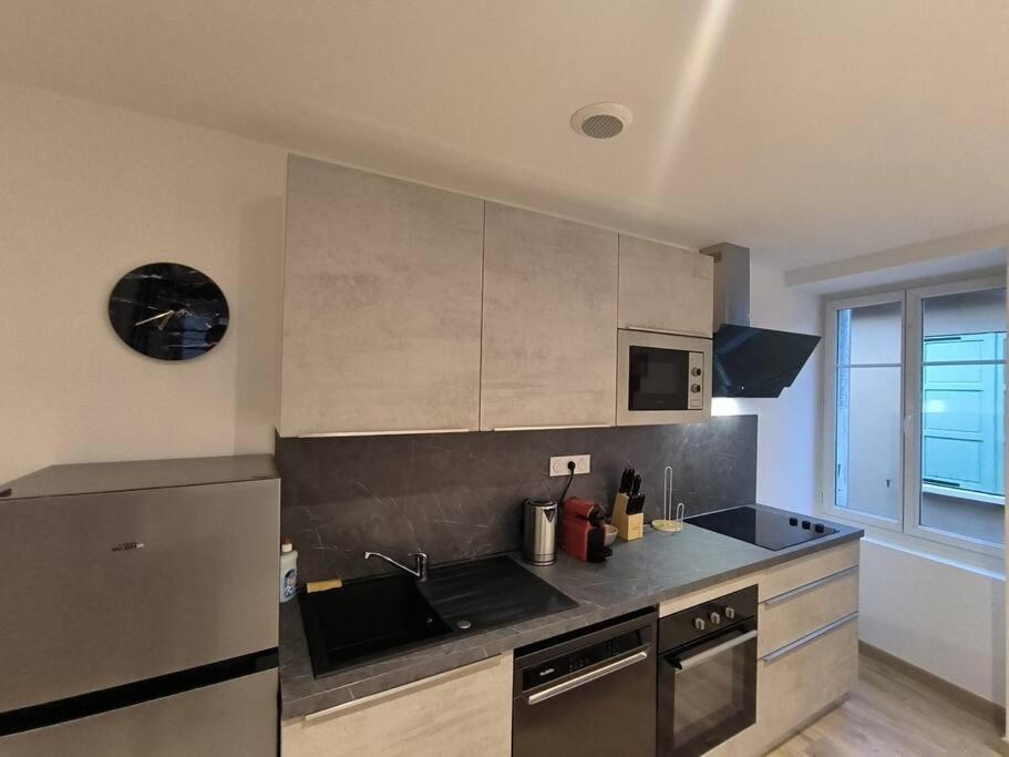 Апартаменты T2 -55M2- Elegant Et Chaleureux Монбризон Экстерьер фото